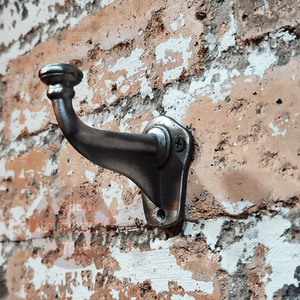 Crochets muraux personnalisables en métal avec gravure de logo pour hôtels, bureaux et usage commercial disponibles au prix de gros - Product Image 1