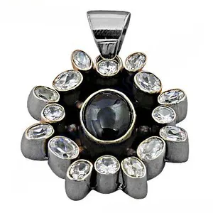 Colgante de Plata Oxidada con Ónix Negro y Circonitas, Joyería para Mujer con Baño de Rodio y Oro Rosa, Colgantes con Dijes de Platino - Product Image 1