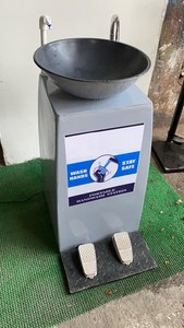 2025 dernière conception personnalisée de distributeur de désinfectant pour les mains à commande au pied du marché mondial à un prix très abordable - Product Image 3