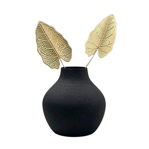 Meilleures ventes 2023 : Vases à fleurs modernes en métal faits à la main avec finition boue noire, vase de table par MOON STAR EXPORTS - Product Image 1