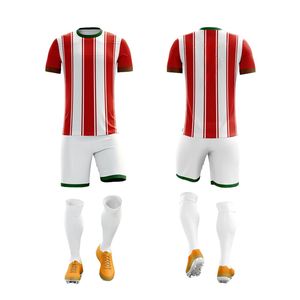 Ensemble de maillots de football pour hommes en polyester doux et respirant avec options de conception personnalisées pour les clubs, les ligues et les écoles de sport - Product Image 1