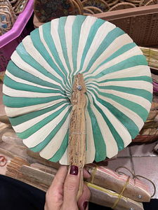 Abanico de Hoja de Palma Natural / Abanico de Palma / Hecho a Mano en Vietnam - Desde $1.75/unidad - Product Image 6