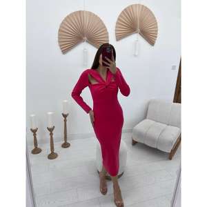 เดรสสีบานเย็นขายส่ง พร้อมดีไซน์กระชับทรวงอกและเข้ารูปช่วงเอวอย่างเป็นธรรมชาติ - Product Image 3