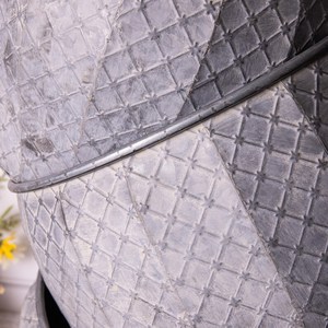 กระถางชุบสังกะสีแกะสลักสำหรับตกแต่งโรงงานระดับพรีเมี่ยมเพื่อให้แน่ใจว่ามีการหนุนหลังที่ยั่งยืนซึ่งสร้างจากแผงสังกะสีเสริม - Product Image 6