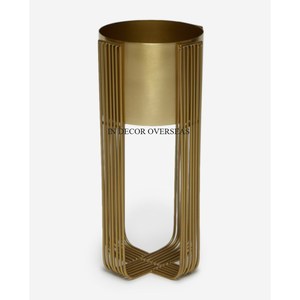 Pots de fleurs et jardinière en métal plaqué or de haute qualité de haute qualité pour la décoration du hall de la maison et de l'hôtel. - Product Image 1