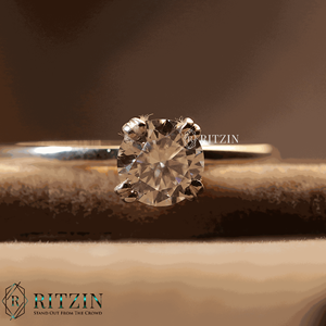 Anillo de compromiso estilo solitario diamante corte redondo para mujer - Product Image 1