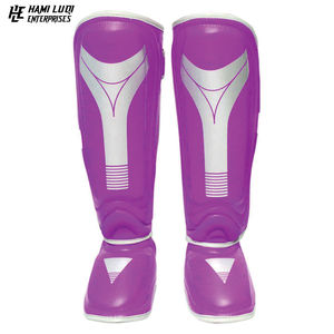 Espinilleras de cuero de vaca personalizadas de alta calidad Premium Muay Thai Kick Boxing Training Guard Protector de piernas Función de protección - Product Image 5