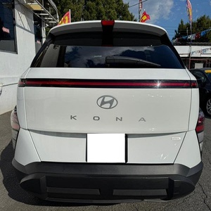 Kona Limited Turbo AWD 2024, sièges en cuir, jantes R21, faible kilométrage, prix en stock, prêt à être expédié - Product Image 4