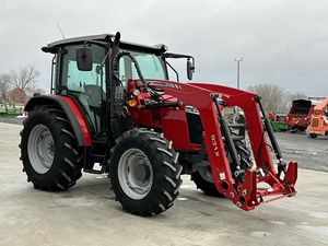 Tractor Massey Ferguson 4707 del 2020 en venta - Product Image 2