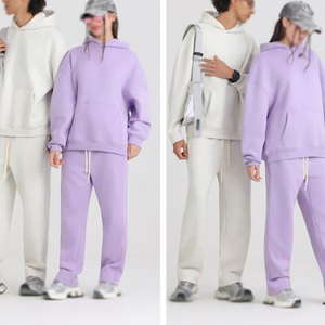 ชุดวอร์มผู้ชายแบบสั่งทำคุณภาพสูงราคาส่ง ดีไซน์เรียบง่าย หลายสี ทรงเข้ารูป ใส่ได้ทั้งชายและหญิง - Product Image 3