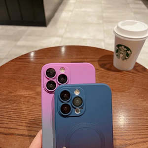 Custodia per iPhone 14 Plus e 13 Pro Max, Elegante con Motivo Sfumato, in Materiale TPU, Multicolore, Confezione Regalo - Product Image 1