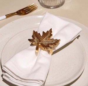 Bộ 4 Vòng Khăn ăn bằng thép không gỉ tối giản kiểu dáng đẹp cho không gian ăn uống hiện đại bữa ăn giản dị và trang trọng cho các bữa tiệc - Product Image 4