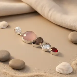 Joyería de Plata 925 con Múltiples Piedras Preciosas, Colgante de Oro Blanco con Baño de Rodio y Diseño Religioso para Mujer - Product Image 1