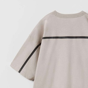 เสื้อยืดผู้ชายสไตล์โมเดิร์น ยุคใหม่ ขายส่ง สีพื้น ผ้าฝ้าย ลำลอง ผลิตโดยผู้ผลิตเสื้อผ้า - Product Image 3