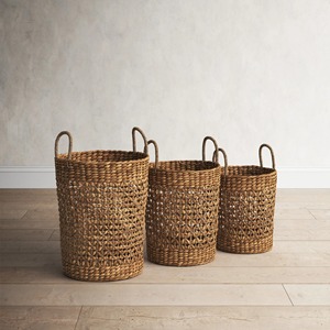Woven <b>basket</b> with rosette pattern water hyacinth Handmade Storage <b>Basket</b> Wholesale eco-friendly Made in Vietnam - Product Image 1