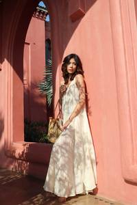 Robe longue Tie Dye de marque privée OEM avec motif solide Tissu en coton Robe longue fantaisie à vendre par les exportateurs indiens - Product Image 3