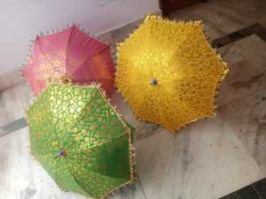 ร่มโครงโลหะสไตล์โมเดิร์นฟาร์มเฮาส์ งานปักมือ พร้อมลายพิมพ์สีทอง - Product Image 6