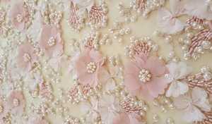 Tela de encaje con cuentas tradicional con bordado hecho a mano diseñado para crear estilos Lehenga elegantes para ocasiones ceremoniales - Product Image 3