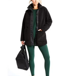 2024 nouveauté femmes conception personnalisée Sherpa polaire veste haute qualité hiver mode avec des caractéristiques chauffantes et respirantes - Product Image 2