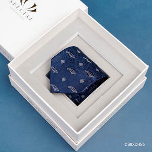 Corbata de seda de morera para hombre (CS8XDHS5), con un diseño tejido exclusivo de la colección Am Huong Dai Duong - Product Image 6