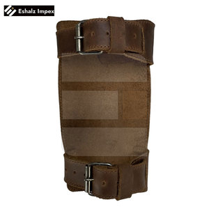 Protège-poignets en cuir pour hommes Personnalité Large cuir TIR Protège-bras - Product Image 2