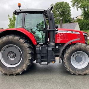 Tracteurs Massey Ferguson en gros, 80 CV, 4x4, transmission par engrenages, avec boîte de vitesses, composants de base de qualité, livraison rapide - Product Image 1