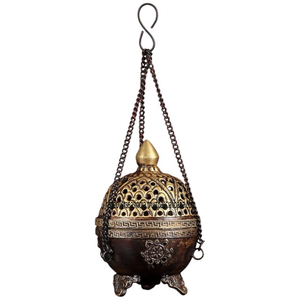 Quemador de incienso colgante antiguo de latón de la mejor calidad y tapa Jaali, quemador de Dhoop versátil, acento decorativo para uso doméstico o espiritual - Product Image 1