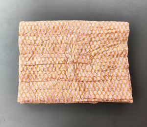 Manta Dohar de Algodón Acolchada Hecha a Mano en Jaipur con Estampado Floral - Product Image 4