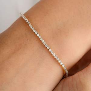 Bracelet de tennis empilable en or jaune véritable 18 carats bijoux fins avec diamant taillé à 100% véritable style tendance de haute qualité pour les mariages - Product Image 4