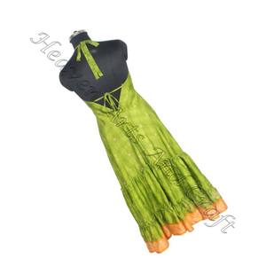 SD024 Saree / Sari / Shari vêtements indiens et pakistanais de l'Inde Hippy Boho indien fait à la main Vintage Sari robes en soie à la mode - Product Image 4