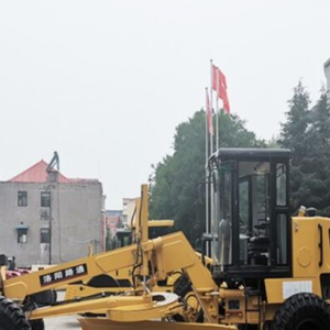 Py165c Cut Blade 3660mm Road <b>Grader</b> 15tons <b>Motor</b> <b>Grader</b> with Dongfeng Engine Gearbox & Pump for Sale - Product Image 2