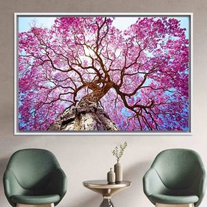 Obra de arte impresa en lienzo: Floración de la naturaleza - Decoración floral elegante, lienzo con marco blanco - Product Image 1