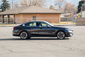 BMW Série 5 d'occasion en excellent état, modèle 2025 - Product Image 2