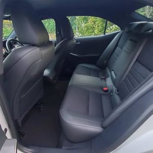 Lexus IS 300h d'occasion, édition limitée, modèle 2015 - Product Image 2