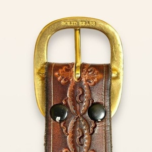 เข็มขัดหนังแท้คุณภาพดีสำหรับผู้ชายดีไซน์ทันสมัยสวมใส่สบายหนังแท้พรีเมี่ยมแบบดั้งเดิม - Product Image 6