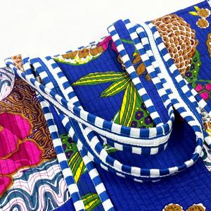 Blue Fruit Print Women's Quilted Shoulder <b>Tote</b> Handbag Eco-Friendly Versatile Cotton Accessory Fashionable <b>Canvas</b> <b>Bag</b> - Product Image 3