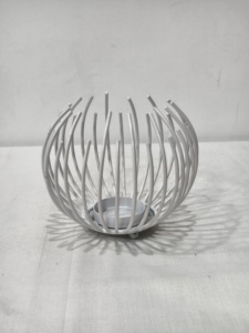 Support élégant pour lampe à thé en métal, parfait pour les salons modernes, les chambres et les centres de table - Product Image 5