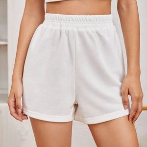 Pantalones cortos de chándal de cintura alta para mujer, 100% de poliéster, Color blanco, lado dividido, deportivo, diseño liso, de talla grande, suministro al por mayor - Product Image 4