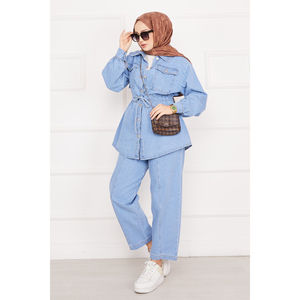 Conjunto de Mezclilla con Cinturón y Bolsillos para Mujer, Lavado Snow Wash - Atuendo Cómodo y Elegante - Product Image 1
