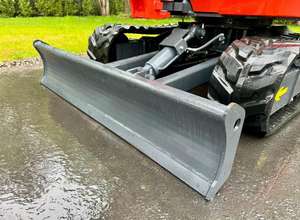 LIVRAISON GRATUITE CFG KU45 EXCAVATRICE DIESEL 30 CV LAME AVANT 60 POUCES BAC À DÉGRAVURE 16 POUCES CABINE COMPLÈTE CLIMATISATION/CHAUFFAGE EPA CE PLUMBERIE AUXILIARE - Product Image 6