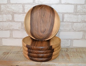 Assiette et vaisselle en bois fruits pour fête de mariage avec vaisselle taille différente et couleur bois naturel - Product Image 1