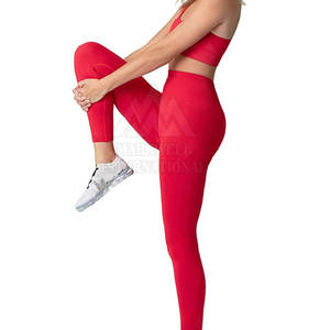 Label privé de haute qualité ensemble de yoga pour femmes ensemble de yoga personnalisé pour femmes ensemble de yoga pour femmes à bas prix - Product Image 3