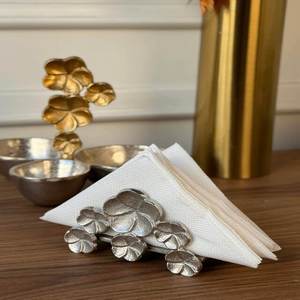 Porte-mouchoirs en métal pour décoration de table argentée et brillante - Product Image 2