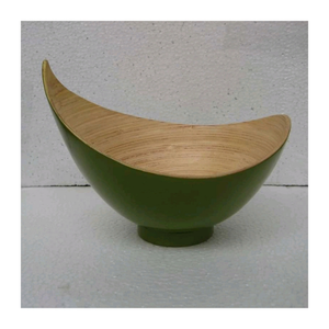 Bol de service en bambou fait à la main aspect bois poli lisse durable pour les collations salade repas ou occasions cadeaux - Product Image 1