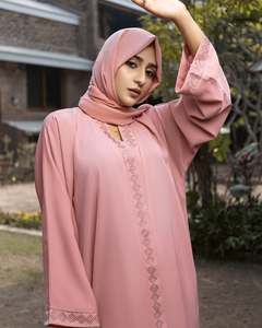 Abaya musulmán elegante tradicional de alta calidad, vestido modesto de tela de seda hasta el suelo de talla grande para mujer - Product Image 3