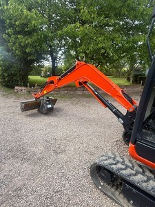 Miniexcavadora Compacta Kubota U27-4 de Alto Rendimiento, Maquinaria de Construcción Hidráulica de Giro Cero, Lista para Trabajos Pesados - Product Image 2