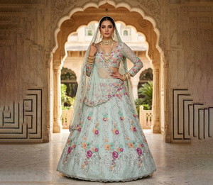 Designer élégant Lehenga Choli avec un beau design artisanal parfait pour les fêtes de filles Festivals Événements et look traditionnel - Product Image 1