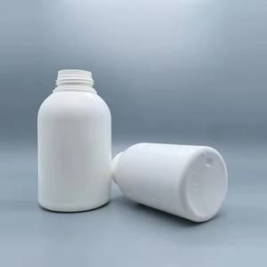 Botellas cilíndricas de espuma de plástico PET personalizadas para desinfectante de manos y limpiador facial personalizado con logotipo impreso - Product Image 5