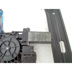 ตัวปรับกระจกไฟฟ้าด้านหน้าซ้าย มินิ คันทรีแมน เอส 7320277-05 (16>) - Product Image 3
