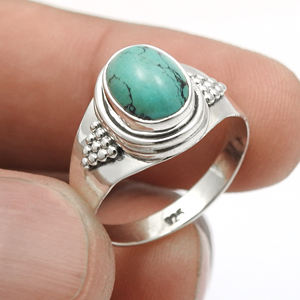 Bijoux pour femmes à la mode 925 Sterling Silver Natural Turquoise Gemstone Minimalist Design Hand Crafted Classy Rings Bulk Suppliers - Product Image 3
